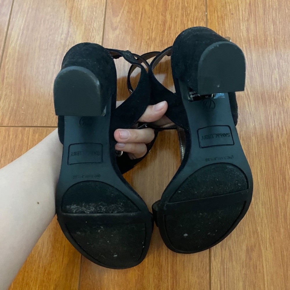 NWOT Target Sam & Libby Black Strappy Heels with Metal Ring Detailing - Picture 5 of 5